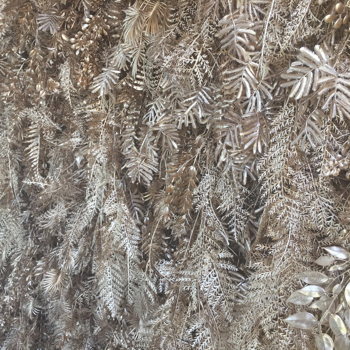 SPR Stage Decoration Gold Plant Flowerwall Events Fabric Panel Greenery Flowers Wall Wedding Decor Artificial