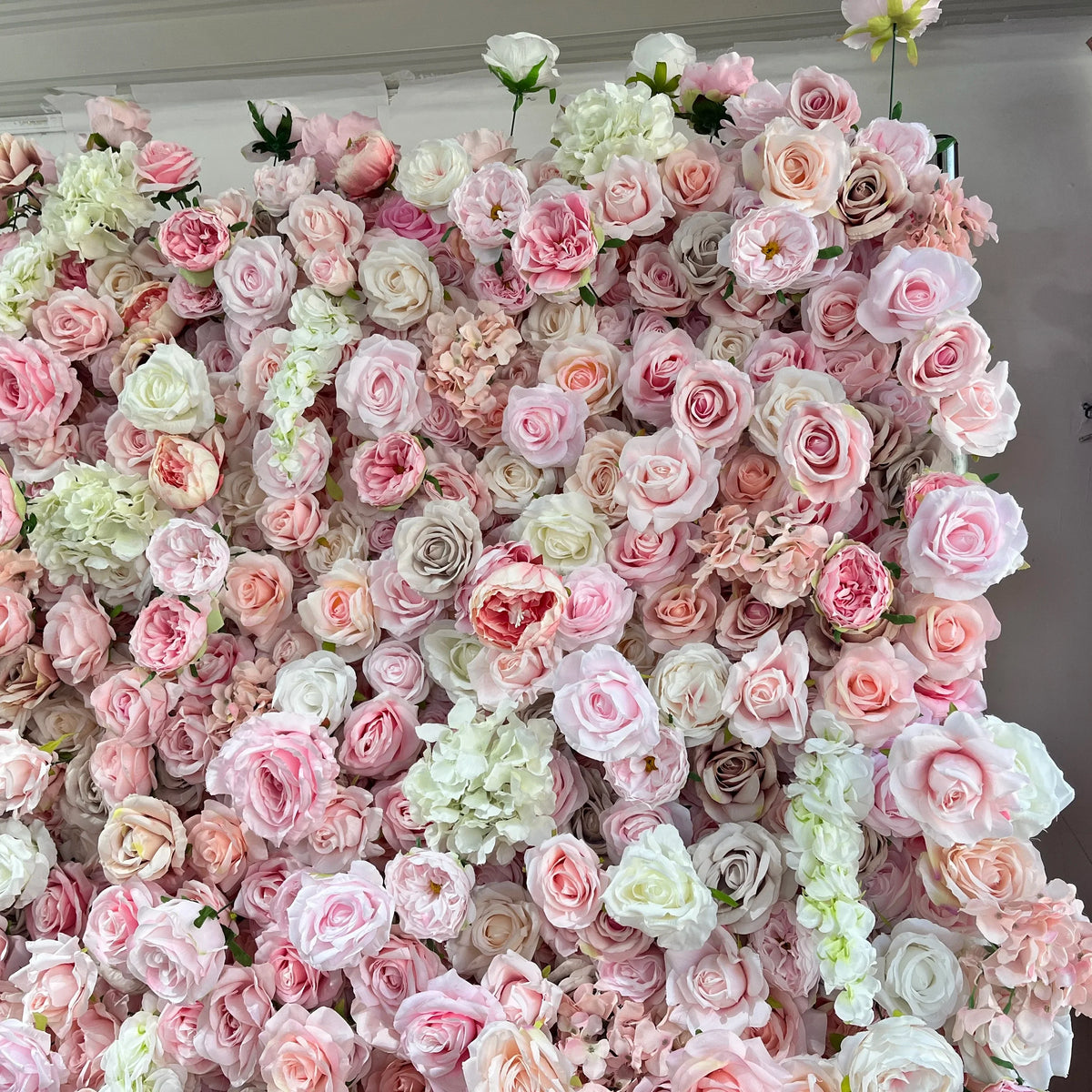 SPR Bridesmaids Bouquet Silk Rose Flower Panel Stage Backdrop Artificial Wedding Flower Wall for Decoration